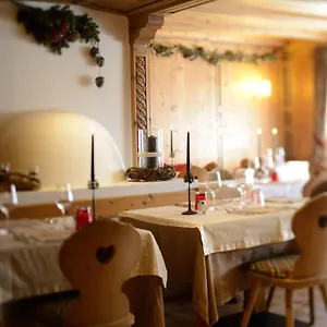 Hotel Vecchia Stazione Mountain Elegance, Roana